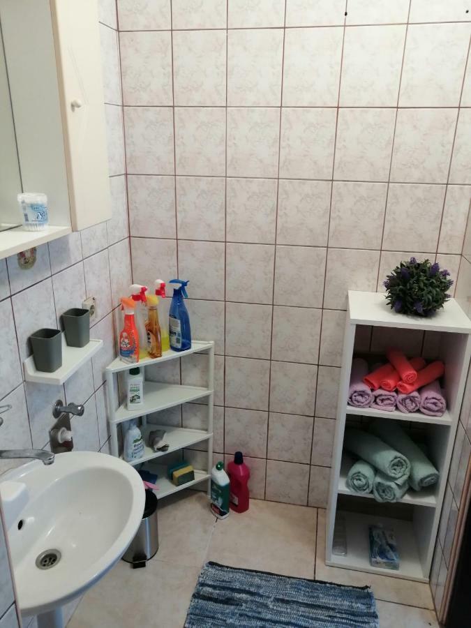Apartman Tea Lejlighed Pula Eksteriør billede